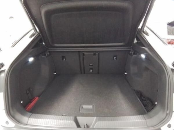 Volkswagen ID.5 Pro Performance / Navi, Matrix, 360°, AHK