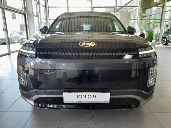 Hyundai IONIQ 9 6-Sitzer 4WD UNIQ Relax-Paket, Panoramadach