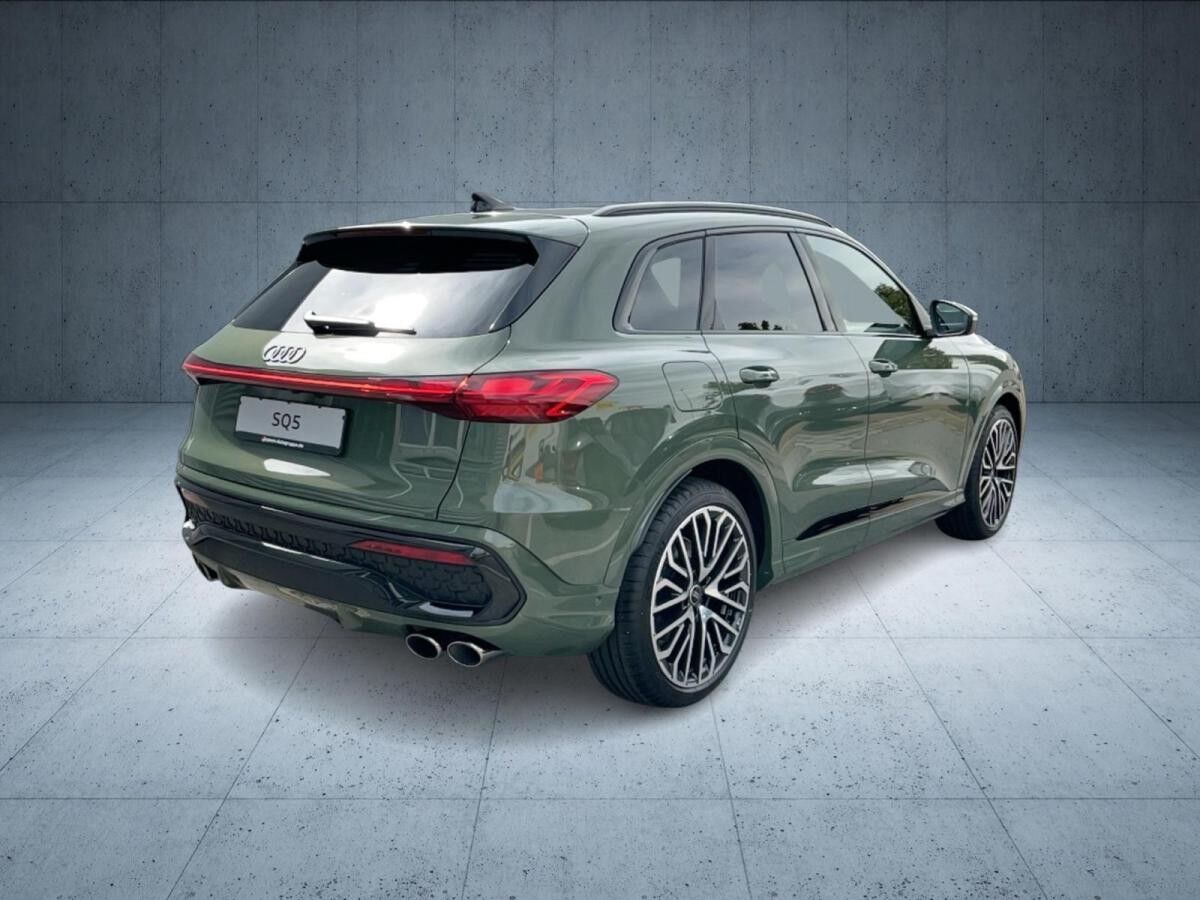 Audi SQ5 SUV TFSI S tr. HUD Luft PANO 21Ž AHK Matrix