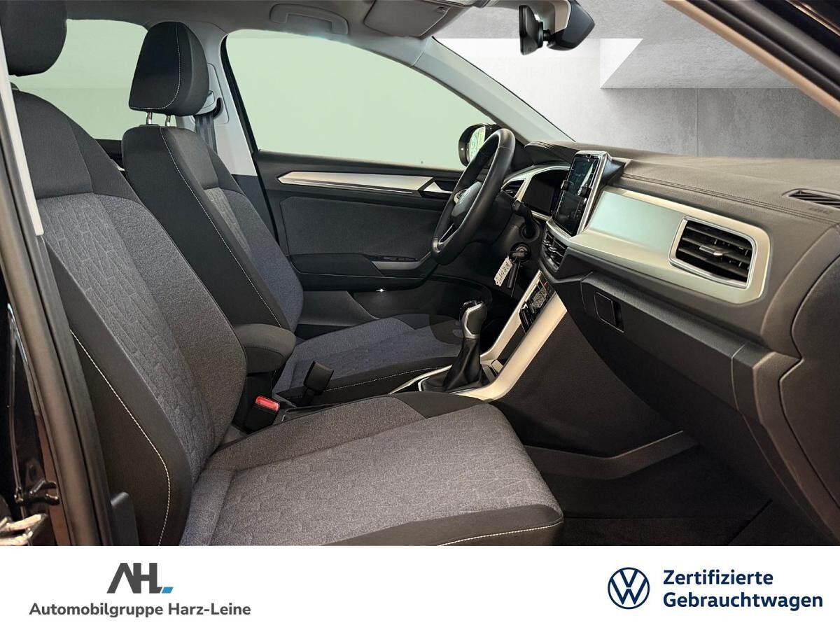 Volkswagen T-Roc 1.0 TSI Move Navi LED SHZ PDC DAB App-Connect