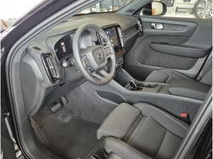 Volvo EX40 Ultra Black Edition