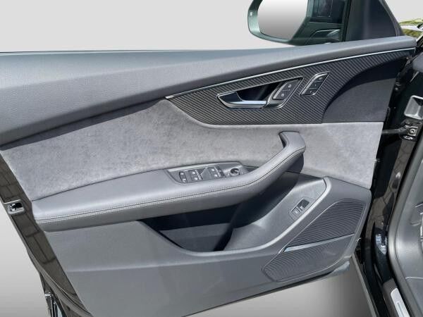 Audi Q8 SUV TDI quattro tiptronic