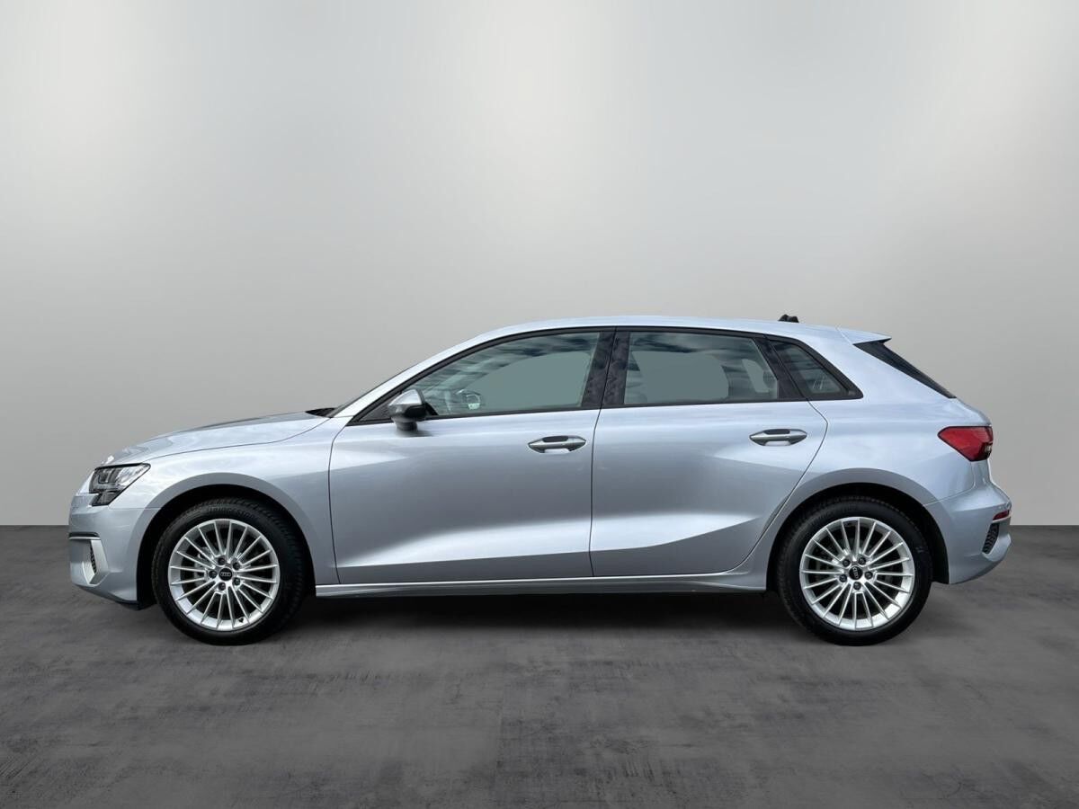 Audi A3 Sportback advanced 35 TFSI / MMI-Radio+, SHZ