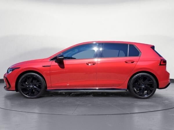 Volkswagen Golf VIII Lim. AHK, Head-up-Display, Business & Winter Premium Paket, sofort verfügbar