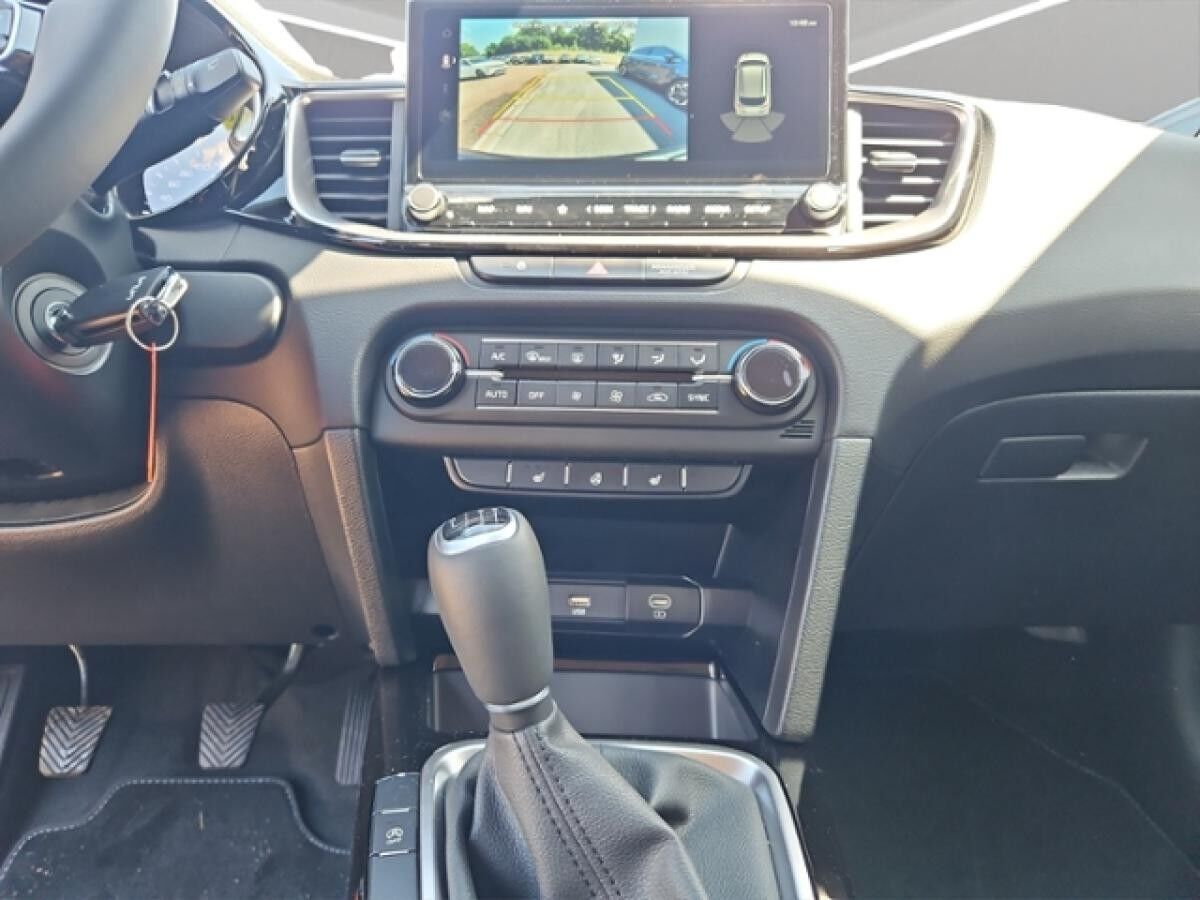 Kia Ceed SW Ceed Sportswagon 1,5 T-GDI Vision Navi Komf. Kli