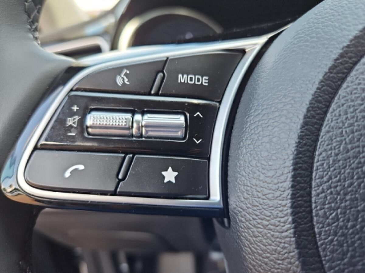 Kia Ceed SW Ceed Sportswagon 1,5 T-GDI Vision Navi Komf. Kli