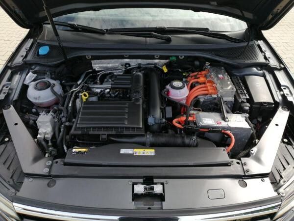 Volkswagen Passat Variant GTE 1.4 TSI DSG/ Matrix, ACC, AHK