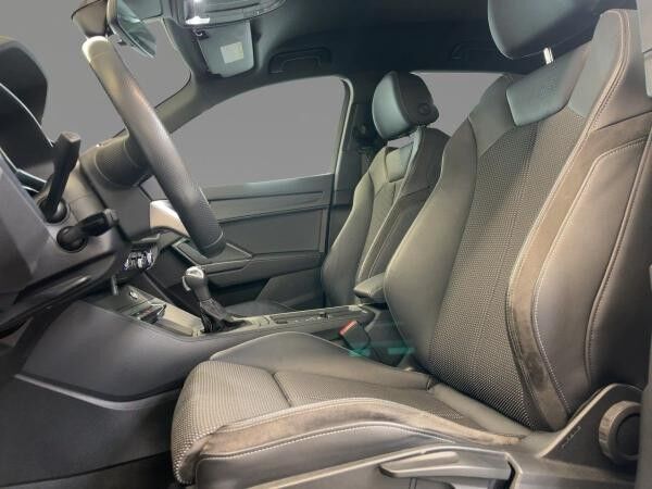 Audi Q3 45 TFSIe virtual Teilleder LED Sportsitze