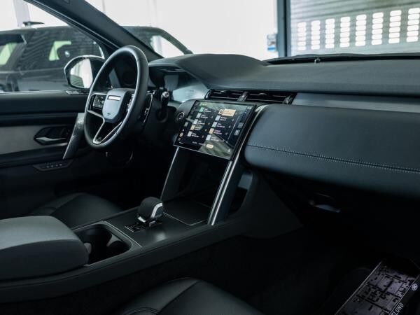 Land Rover Discovery Sport D200 Dynamic SE