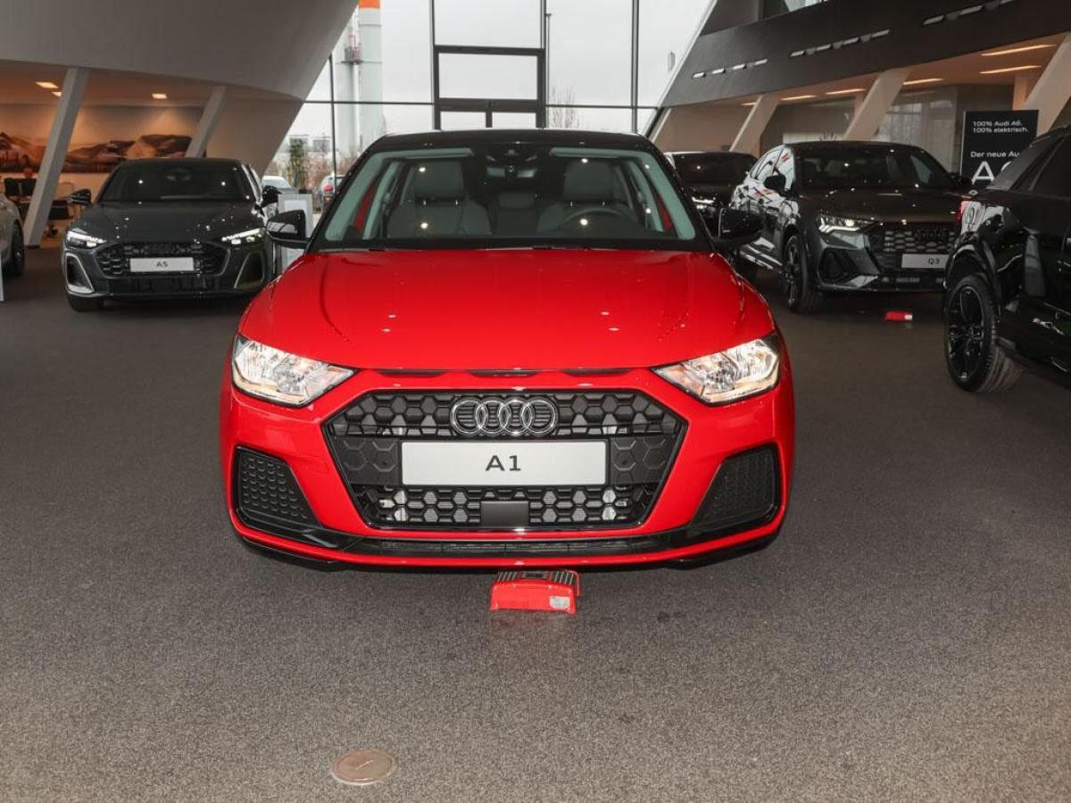 Audi A1 Sportback advanced 25 TFSI S tronic Navi 17`