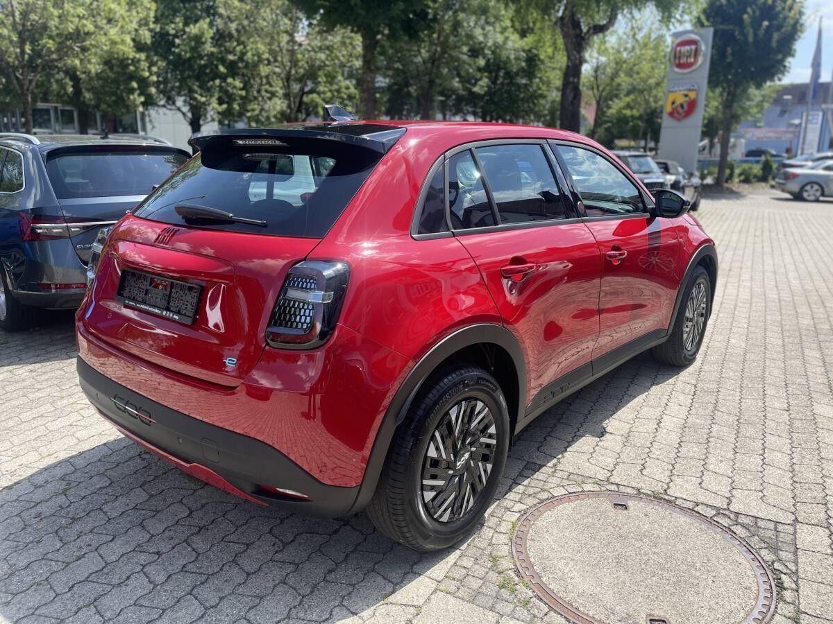 Fiat 600e 600 e (365)