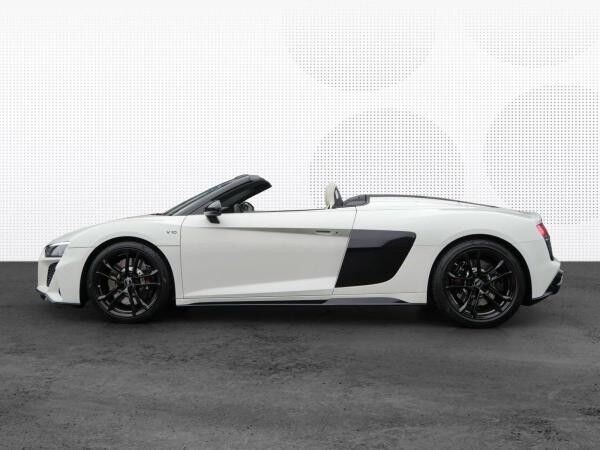 Audi R8 Spyder V10 performance RWD exclusive individual