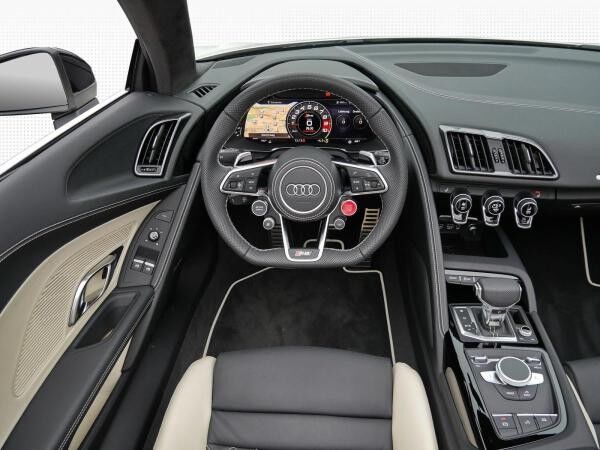 Audi R8 Spyder V10 performance RWD exclusive individual