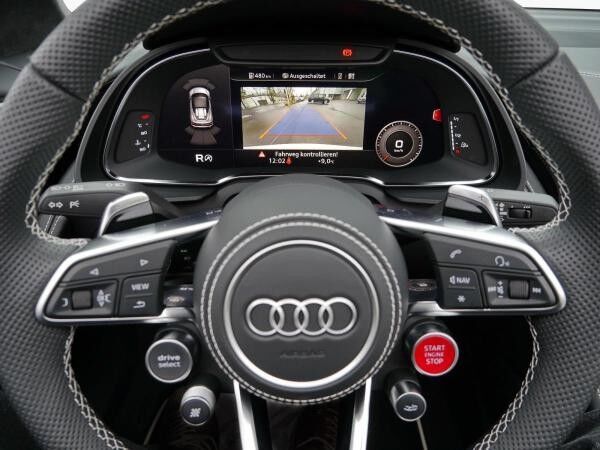 Audi R8 Spyder V10 performance RWD exclusive individual