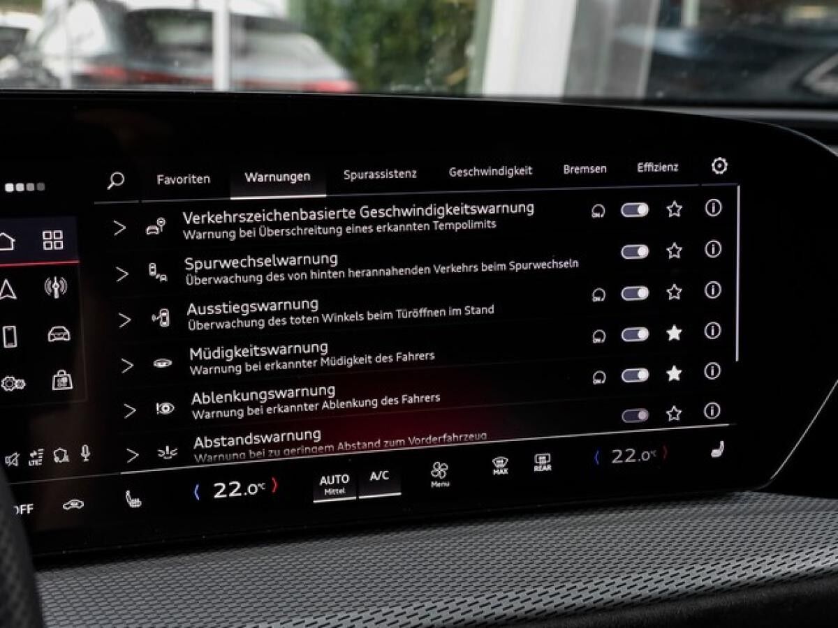 Audi Q5 TDI Quattro - 2 x S line edition One TechPro Navi Pano Luft AHK