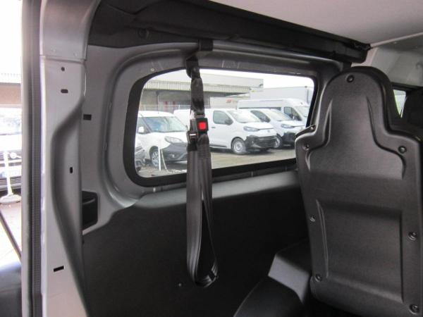 Fiat Scudo Kombi 9-Sitzer mit Einzelsitzen 🚀 SOFORT-VERFÜGBAR 🚀
