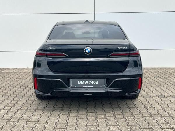 BMW 740 740d 🔥Vorführwagenaktion/Verfügbar ab 04/26🔥🔥Sportpaket Pro+ Automatiktüren+BMW Kristallscheinwerfer