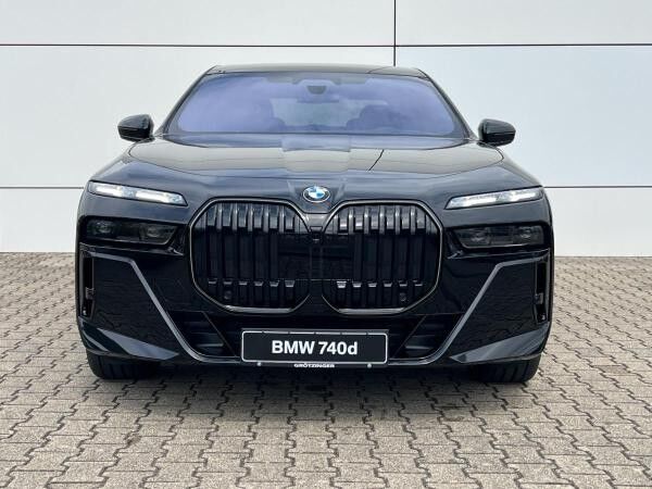 BMW 740 740d 🔥Vorführwagenaktion/Verfügbar ab 04/26🔥🔥Sportpaket Pro+ Automatiktüren+BMW Kristallscheinwerfer