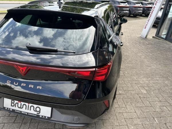 Cupra Leon Sportstourer 1.5 e-HYBRID AHK Martix-LED