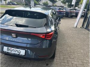 Seat Leon 1.5 eTSI Style Navi Rückfahrkamera Klima