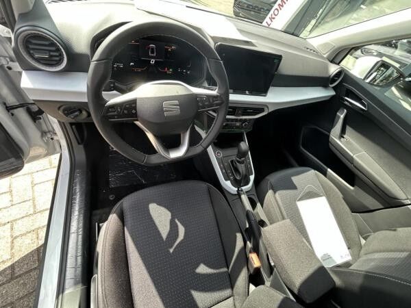 Seat Arona 1.0 TSI Style AHK Ganzjahresreifen Klima
