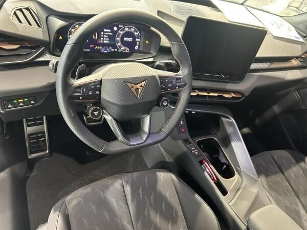 Cupra Terramar VZ 2.0 TSI /Panorama/Matrix/Sennheiser