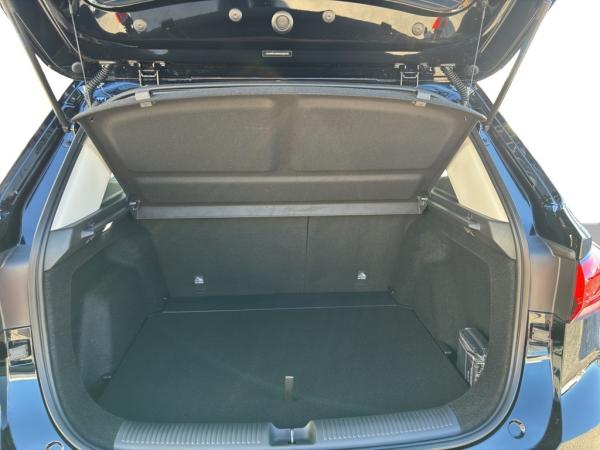 MG ZS 1.5 Hybrid+ Luxury Automatik