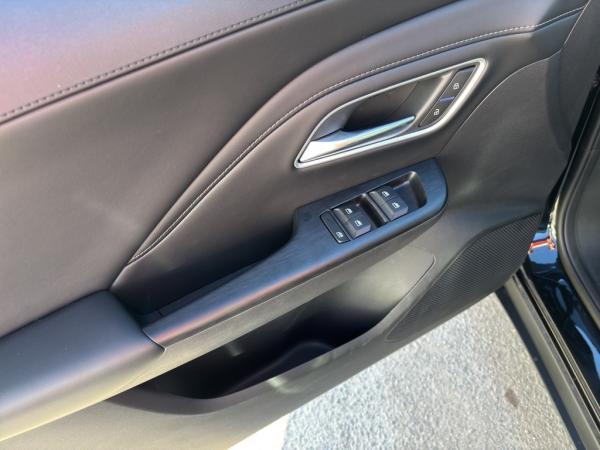 MG ZS 1.5 Hybrid+ Luxury Automatik