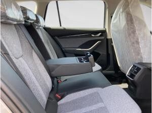 Skoda Octavia Combi Selection 2.0TDI MATRIX.DSG.NAV.KAM.SignA.SHZ.AMBIENTE.SMARTLINK.DAB+