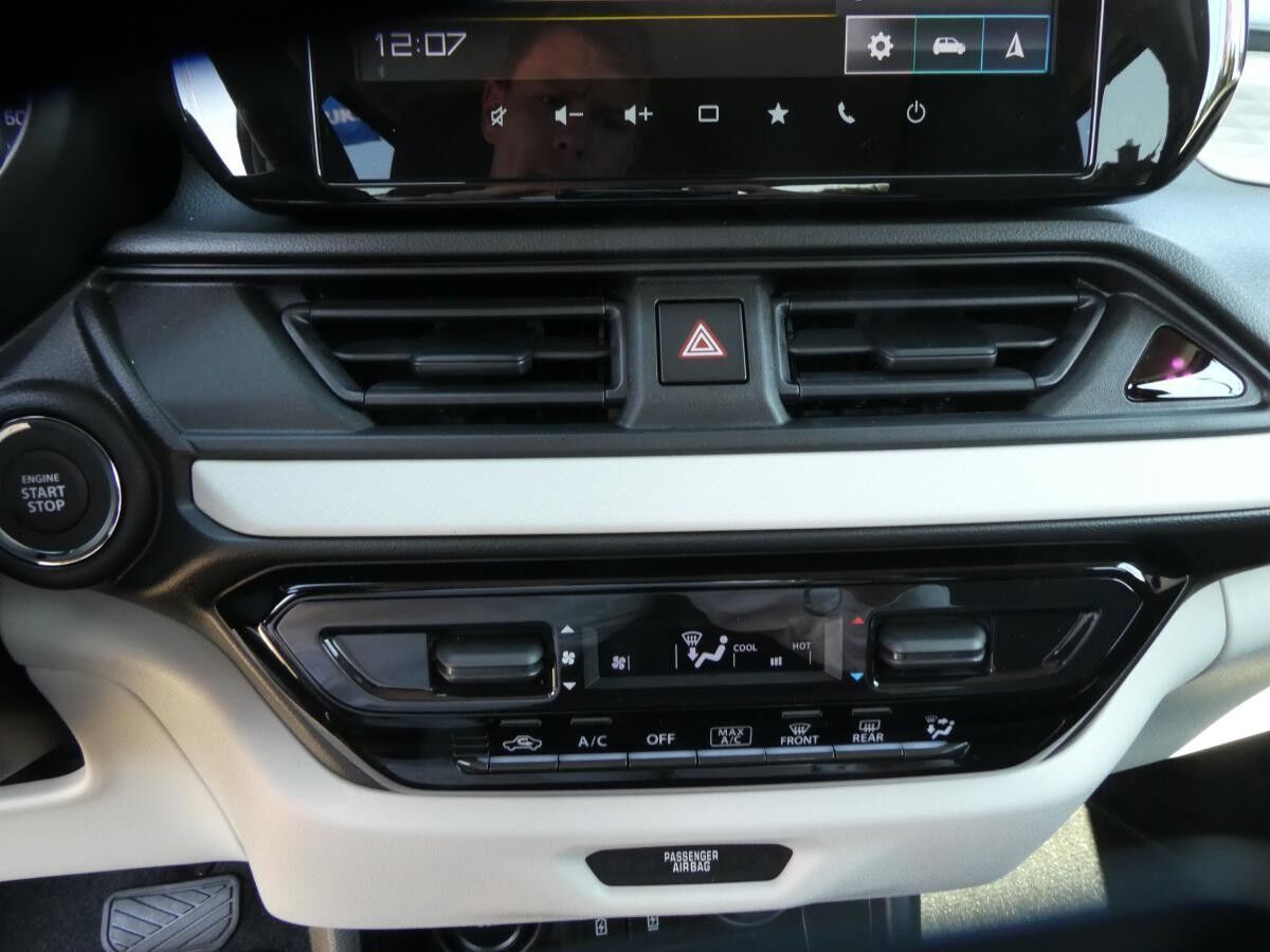 Suzuki Swift 1.2 Dualjet HYBRID Comfort CVT Automatik - Standort Hamburg