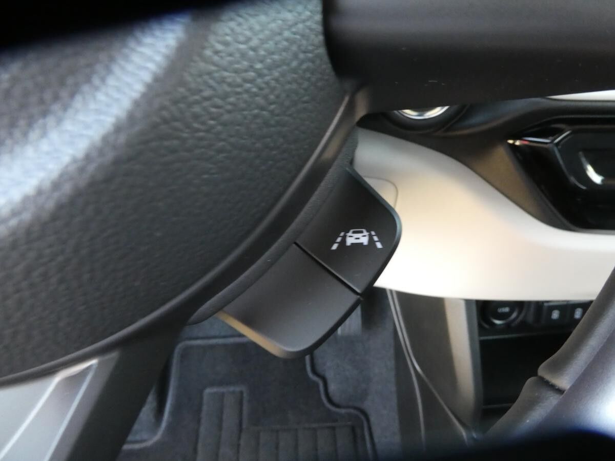 Suzuki Swift 1.2 Dualjet HYBRID Comfort CVT Automatik - Standort Hamburg