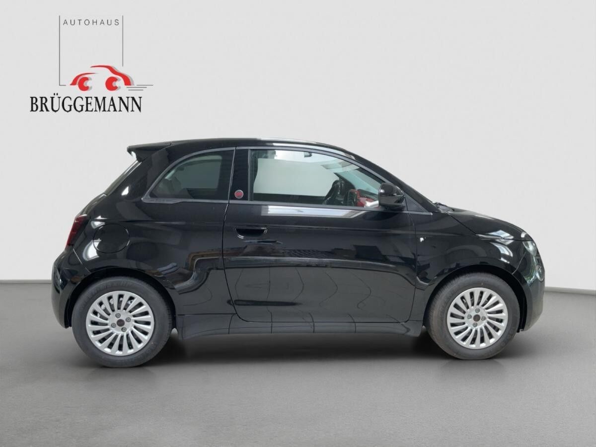 Fiat 500e 42 kWh ++ SOFORT VERFÜGBAR ++