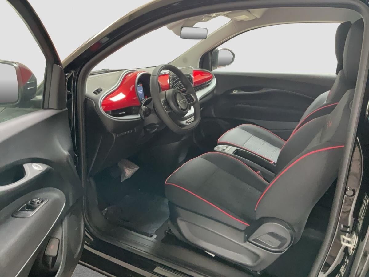 Fiat 500e 42 kWh ++ SOFORT VERFÜGBAR ++
