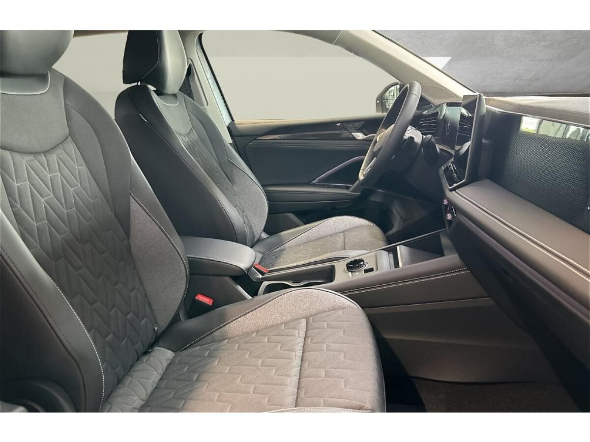 Volkswagen Tiguan GOAL 1.5 l eTSI DSG 150PS *AHK*NAVI*WKR*