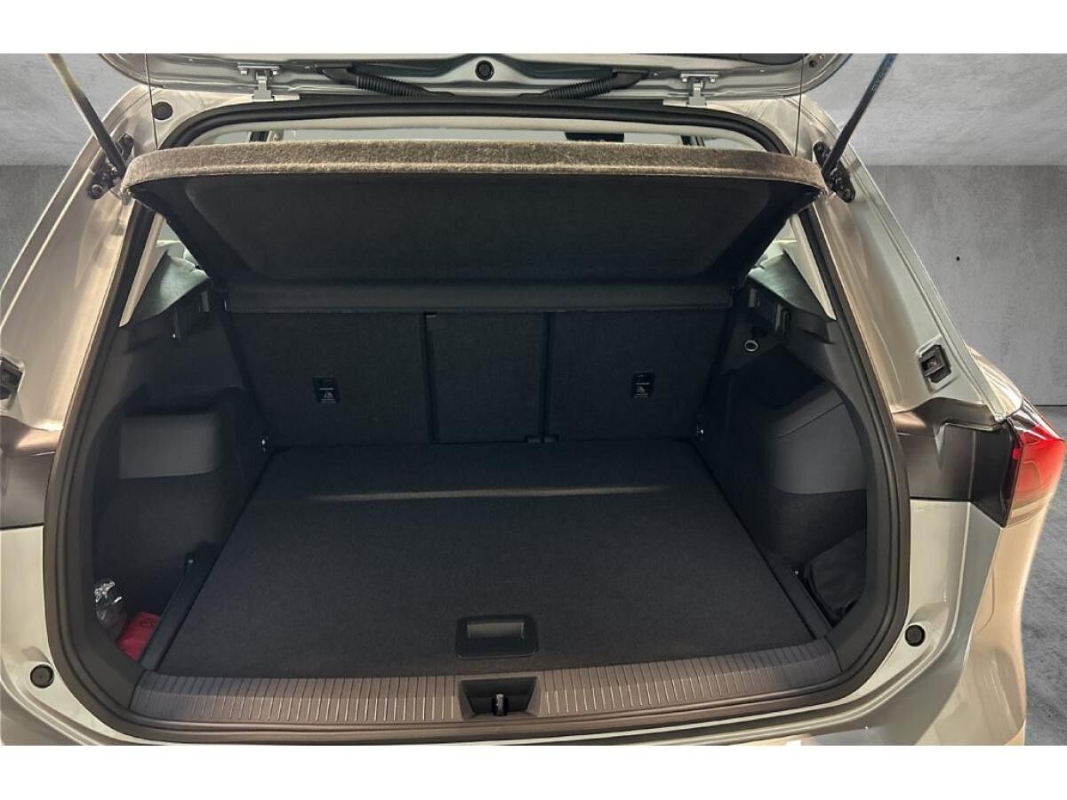 Volkswagen Tiguan GOAL 1.5 l eTSI DSG 150PS *AHK*NAVI*WKR*