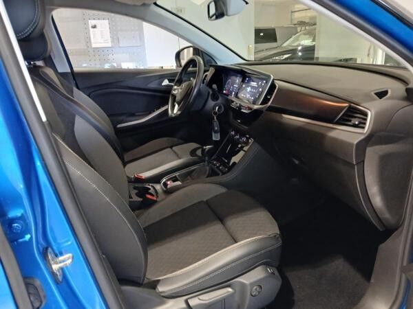 Opel Grandland 1.2T AHK,Navi,Parkpilot,RückfahrK
