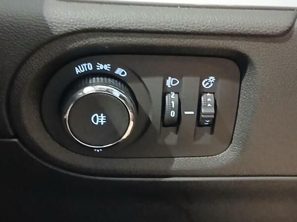 Opel Grandland 1.2T AHK,Navi,Parkpilot,RückfahrK