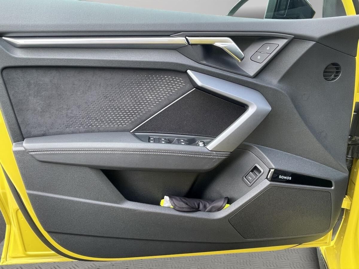 Audi S3 SB 2.0 TFSI qu. Matrix SONOS Pano HuD Kamera