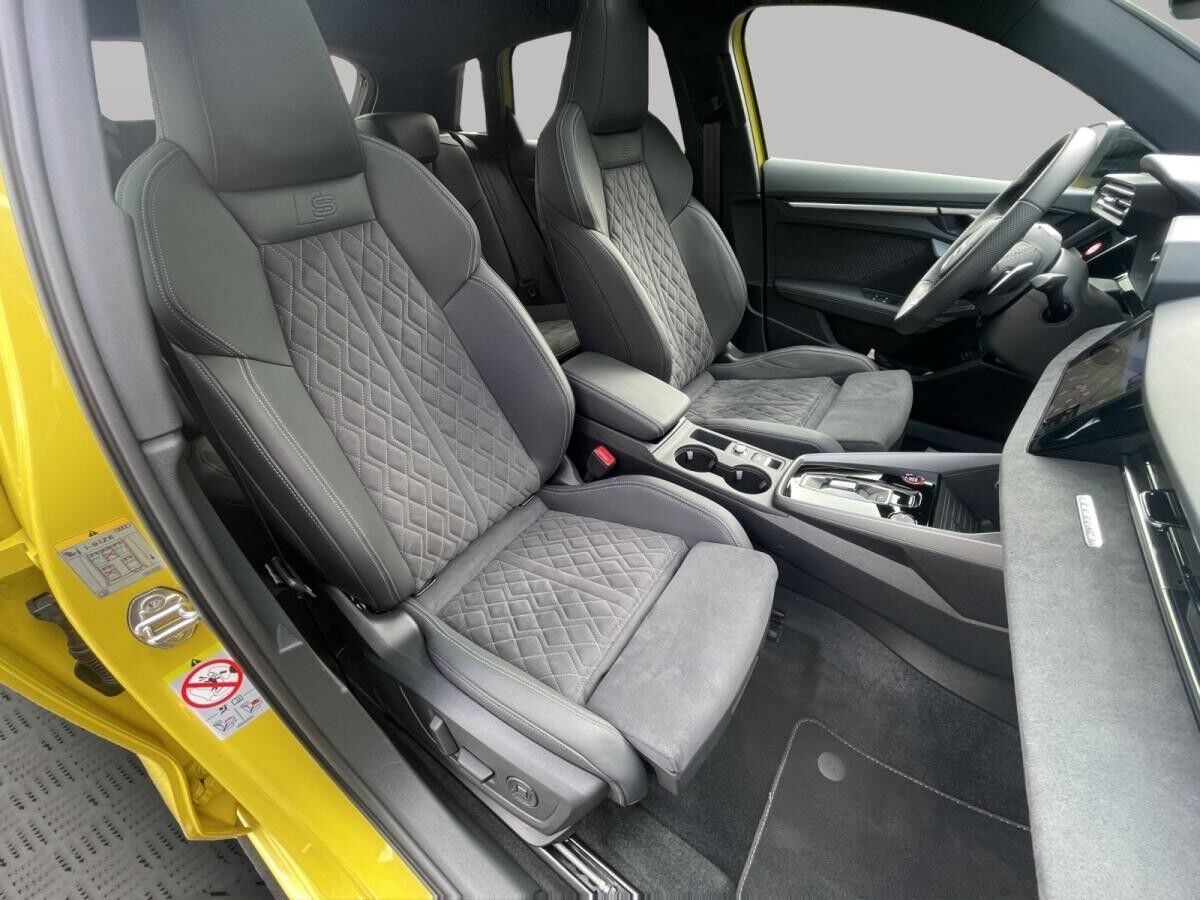 Audi S3 SB 2.0 TFSI qu. Matrix SONOS Pano HuD Kamera