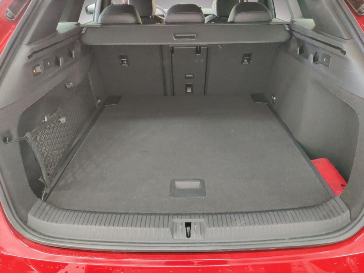 Volkswagen ID.7 Tourer Pro S h/AHK/Matrix/WäPu/01.30Garantie