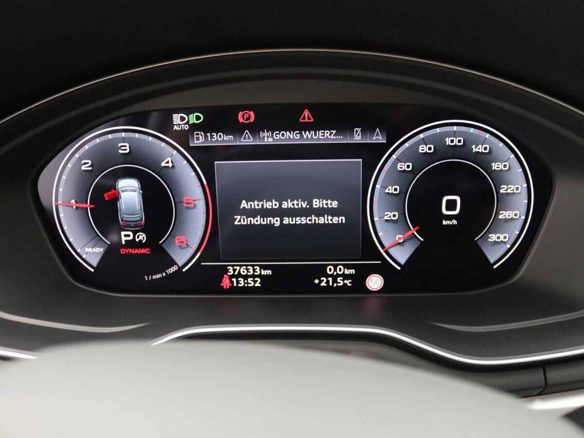 Audi A4 Avant 40 TDI S-tronic / MMI-Navi+, Tour, LED