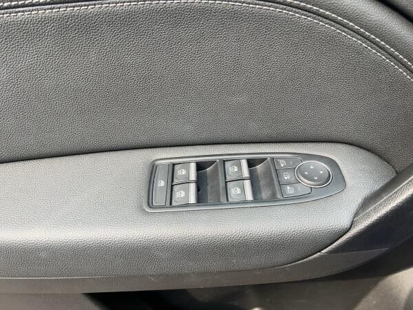 Renault Captur 1.3 TCe 140 Techno