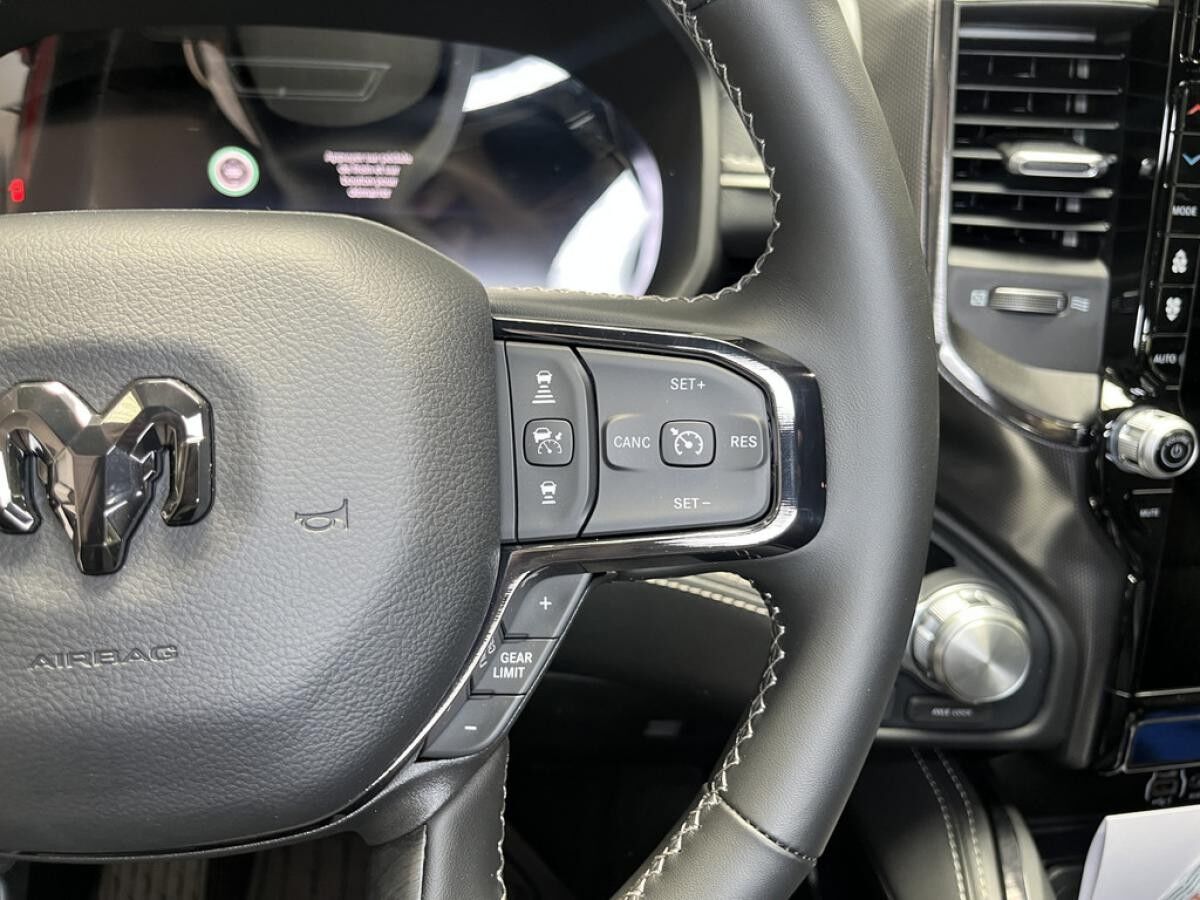 Dodge RAM Limited Night Gen6,LPG,P.Displ,Massage,E-Heckkl.