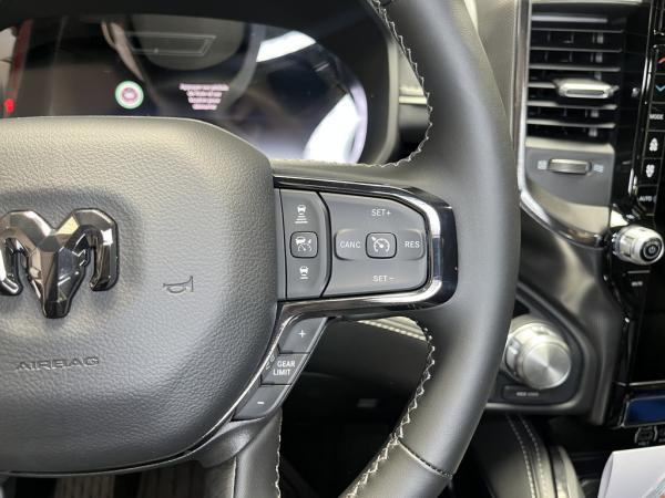 Dodge RAM Limited Night Gen6,LPG,P.Displ,Massage,E-Heckkl.