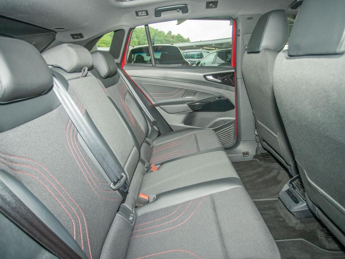 Volkswagen ID.4 GTX Navi Kamera AHK Stdhzg Pano ACC LED SHZ Volkswagen ID.4 GTX Navi Kamera AHK Stdhzg Pano ACC LED SHZ