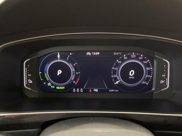 Volkswagen Tiguan 1.4 eHybrid R-Line AHK Pano Matrix LM 19" ACC Navi