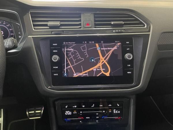Volkswagen Tiguan 1.4 eHybrid R-Line AHK Pano Matrix LM 19" ACC Navi