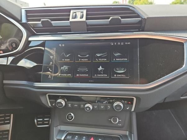 Audi Q3 S line 45 TFSI quattro S tronic *MATRIX*RFK*