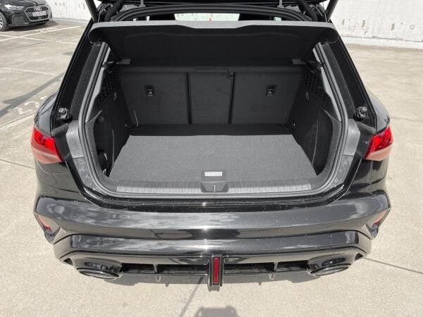 Audi RS3 Sportback quattro S tronic Navi Pano Sportabgas