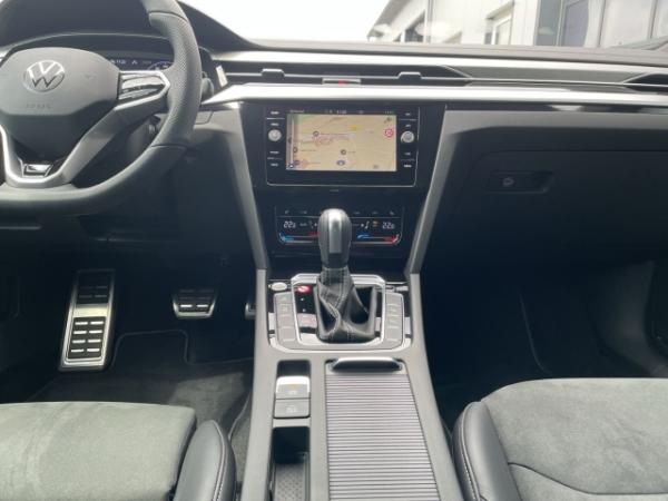 Volkswagen Arteon Shooting Brake 2,0 TDI R-Line Matrix AHK Pano Kamera Navi